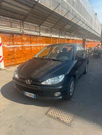 Peugeot 206 94.000 km benzina