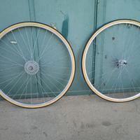 2 cerchi  28 bici corsa vintage tubolari nuovi