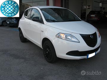 Lancia Ypsilon 0.9 TwinAir 85 CV 5 porte Metano Ec