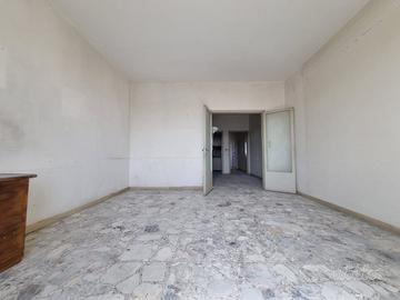 FIRENZE DONI 5 vani al piano alto