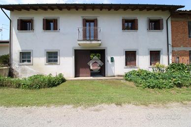 CASA SEMINDIPENDENTE A PALMANOVA