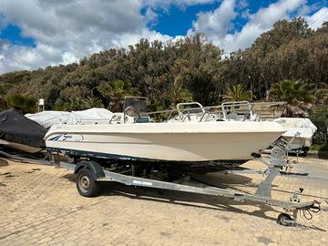 Barca saver 5.40 open mercury 40cv iniezione