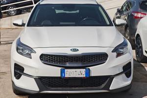 Kia Xceed 1.6 CRDI 100kW EVOLUTION