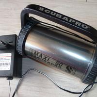 Fari ricaricabili alogeni Scubapro e Subsonik