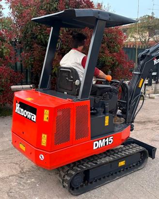E170 Mini escavatore Hinowa 15 q