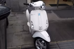 VESPA Primavera 50 - Anno