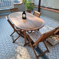 set tavolo in legno e 4 sedie