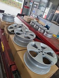 CERCHI IN LEGA ORIGINALE OPEL MOKKA 7X17 5X105 