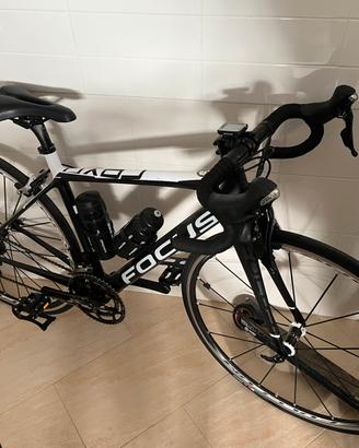 Bicicletta da corsa focus tg XS