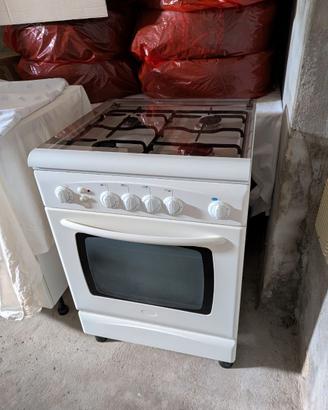 Stufa a gas per cucinare