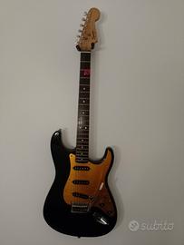Squier Stratocaster by Fender con pickup Duncan