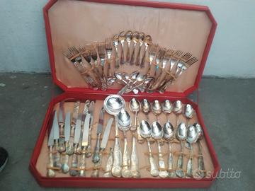 Servizio posate da 12 in arg.800