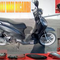 SYM SYMPHONY 125cc ANNO 2013 x RICAMBI