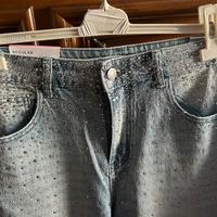 Jeans blu con brillantini nuovi