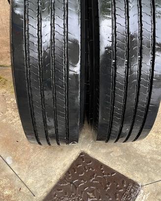 Gomme 315/80/R22.5