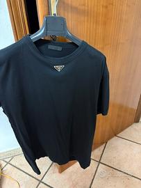 T shirt prada