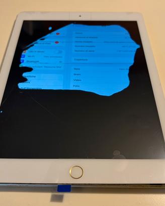Apple Ipad (A1823) 32 GB Wifi + Cellular