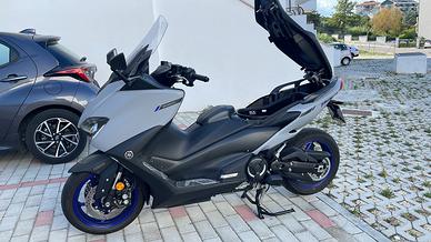 Tmax icon grey
