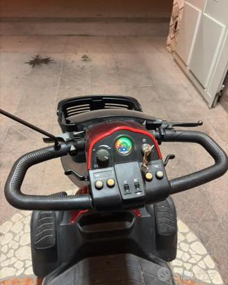 Scooter elettrico Pride 4 ruote