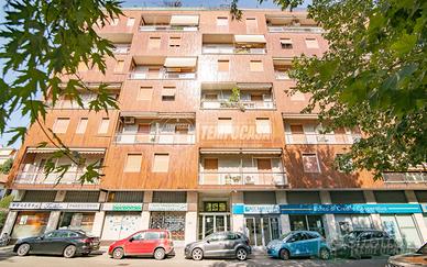 SLENDIDO 3 LOCALI CON BOX LIBERO SUBITO