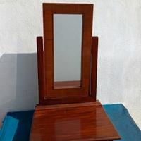 Specchio con cassetti 