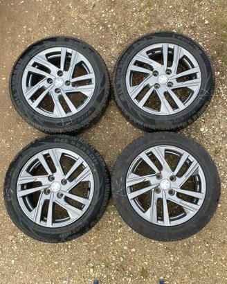 Cerchi Peugeot 208 2 Serie Con Gomme 4 Stagioni