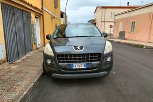 PEUGEOT 3008 2.0 HDI