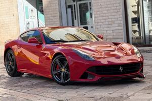 Ferrari F12 Berlinetta V12 6.3 740cv CARBON CERAMI