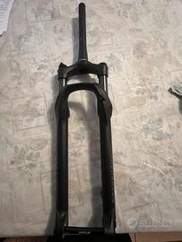 forcella rockshox judi 29”