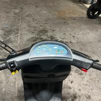 Piaggio zip