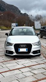 Audi A1 S-Line SportBack 2011 90cv 1.6 TDI 90CV