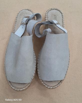 sandalo beige basso ,39 comodo e leggero 