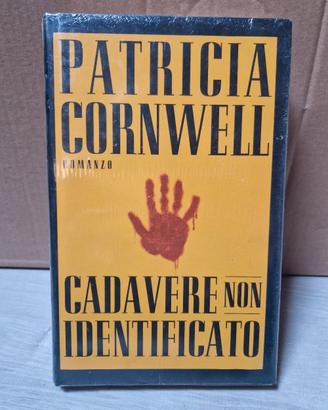 Cadavere non identificato-  Patricia Cornwell