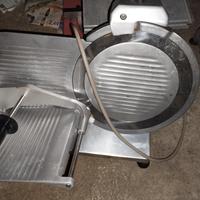 affettatrice  professionale 24v