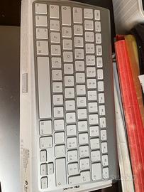 Tastiera mac Apple tracpad Apple e magic mouse