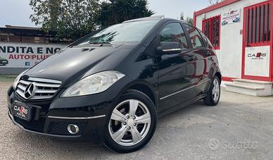 Mercedes Benz W169 Classe A180d Premium 2.0 CDI 10