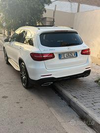 Mercedes glc 250 amg premium full optional