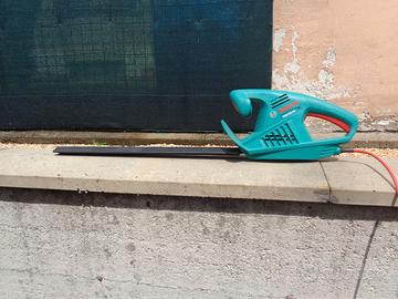 tagliasiepi elettrico