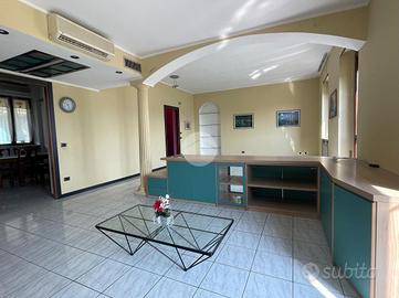 4 LOCALI A ASTI