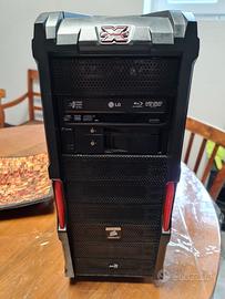 Case Corsair X Strike