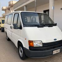 Affidabile Ford Transit