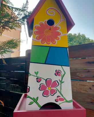 mangiatoia casetta per uccelli 