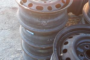 Cerchi in ferro da 15 per Mazda 3