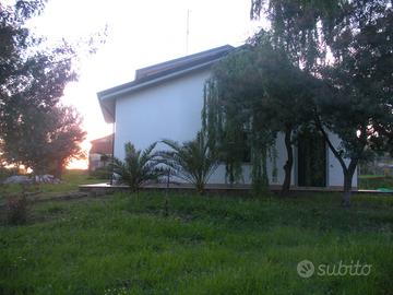 Nel Cilento ad Ascea, casa con giardino e barbecue