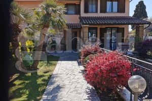 Villa bifamiliare Civita Castellana