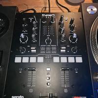 Mixer DJ Numark Scratch, praticamente nuovo.