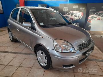 Toyota Yaris 1.0i 16V cat 5 porte Sol '03