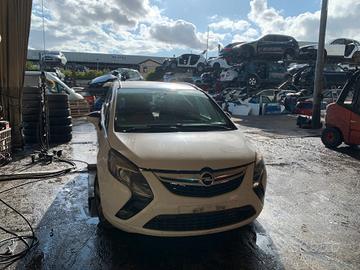 OPEL ZAFIRA 1.6 M - ANNO 2014 - PER RICAMBI