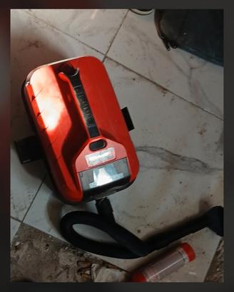 aspiratore portatile per solidi e liquidi 