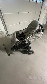 Inglesina passeggino aptica